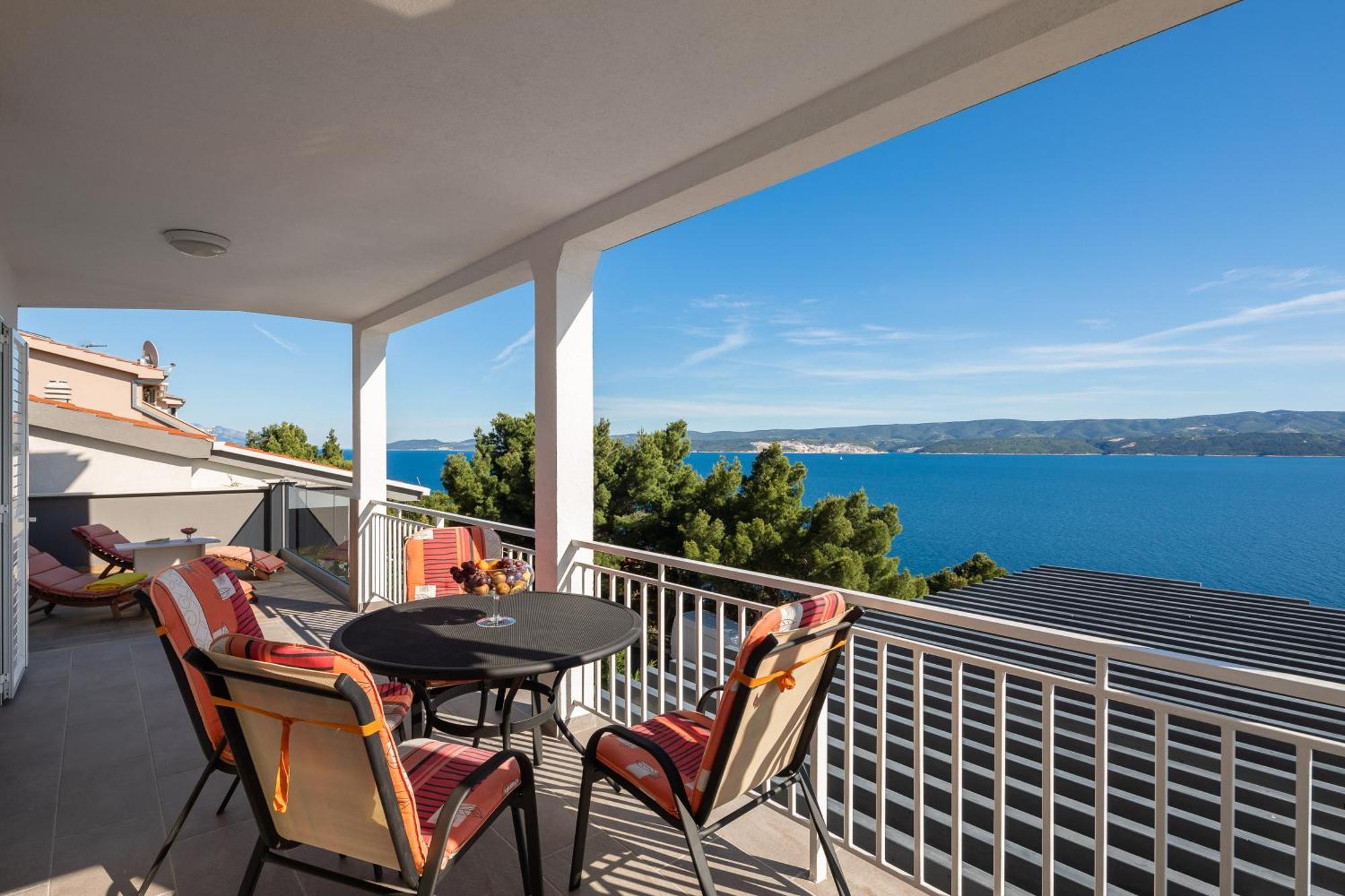 Luxury Seafront Villa With Heated Pool, Jacuzzi, Sea View, 150 M From Beach Stanici Exteriér fotografie